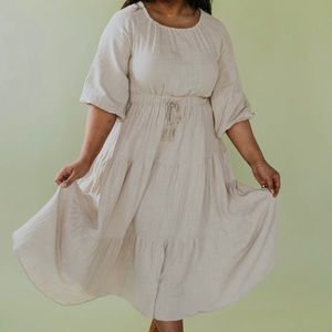 NWT Crescent ‘In My Feelings’ Maxi Dress